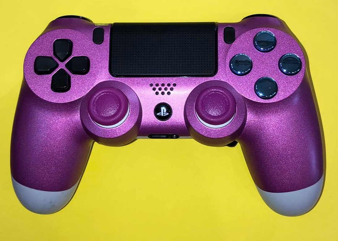 PS4 Rózsaszín Limitált Kontroller Extra Gombbal (Használt)
